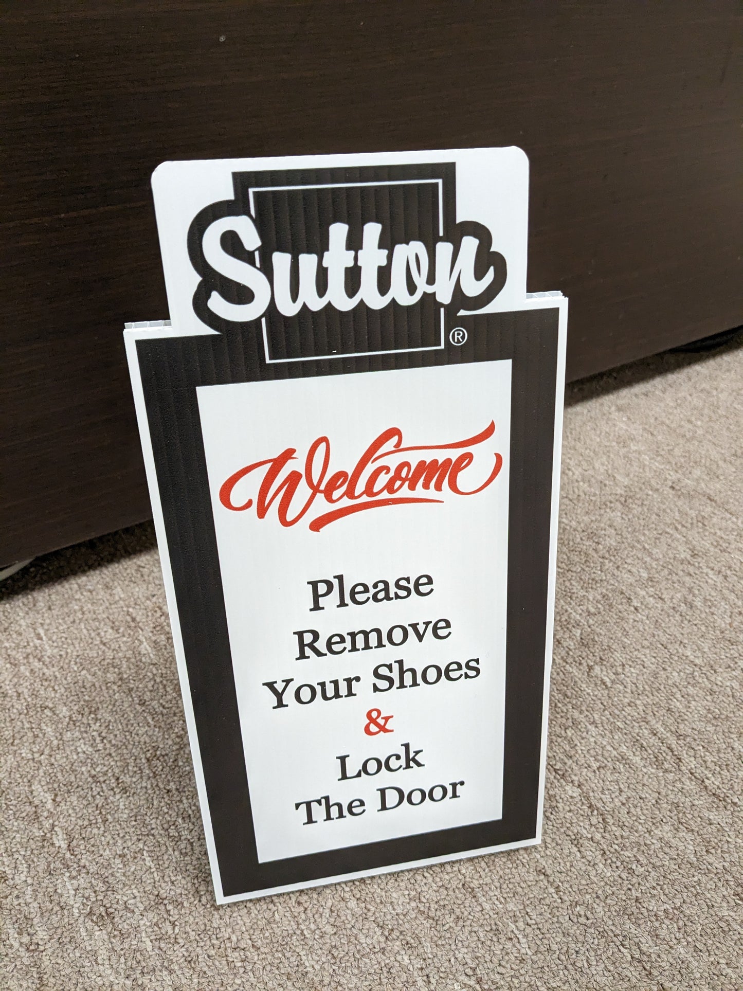 Remove Shoe Sign