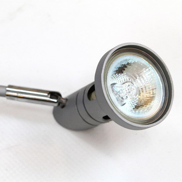 Halogen light for retractable banner stand by Artsoft Expo Solutions Inc., showcasing the adjustable light fixture.